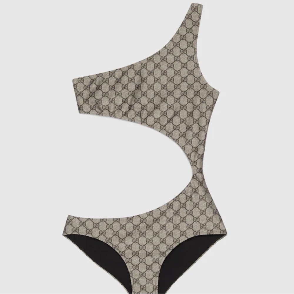 GUCCI BRAND NEW NEVER WORN ONE PIECE SWIM